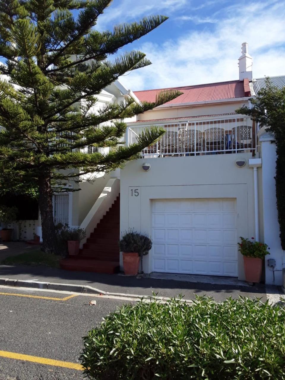15 Braeside